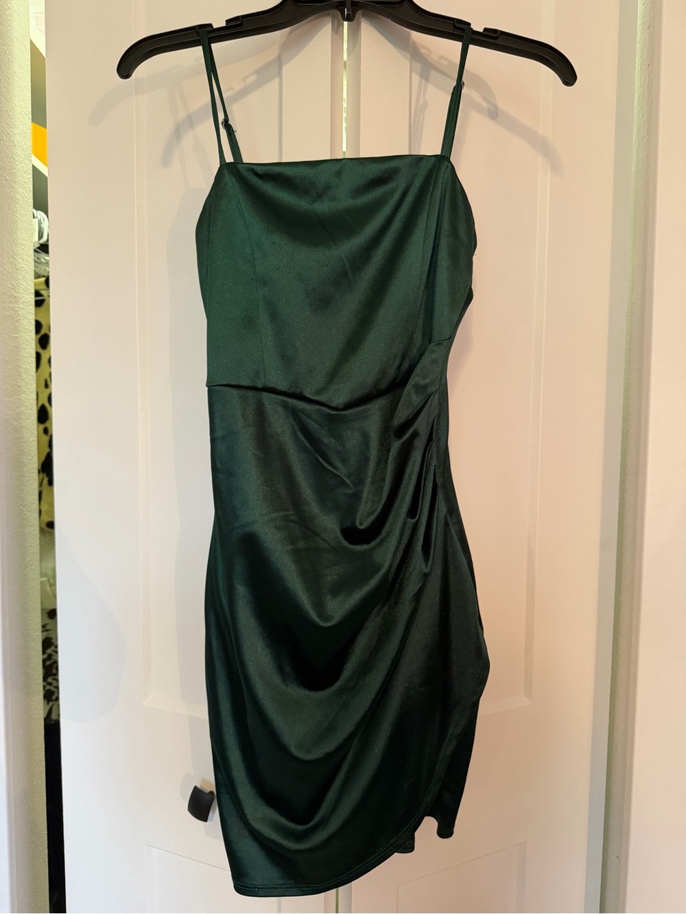 Emerald Sundae Emerald Green Satin Cowl Neck Ruched Bodycon Dress Juniors S